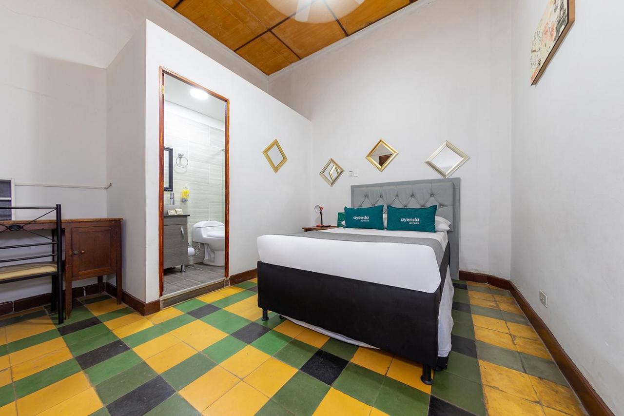 Ayenda Sarayu House Hotel Medellín Exterior foto